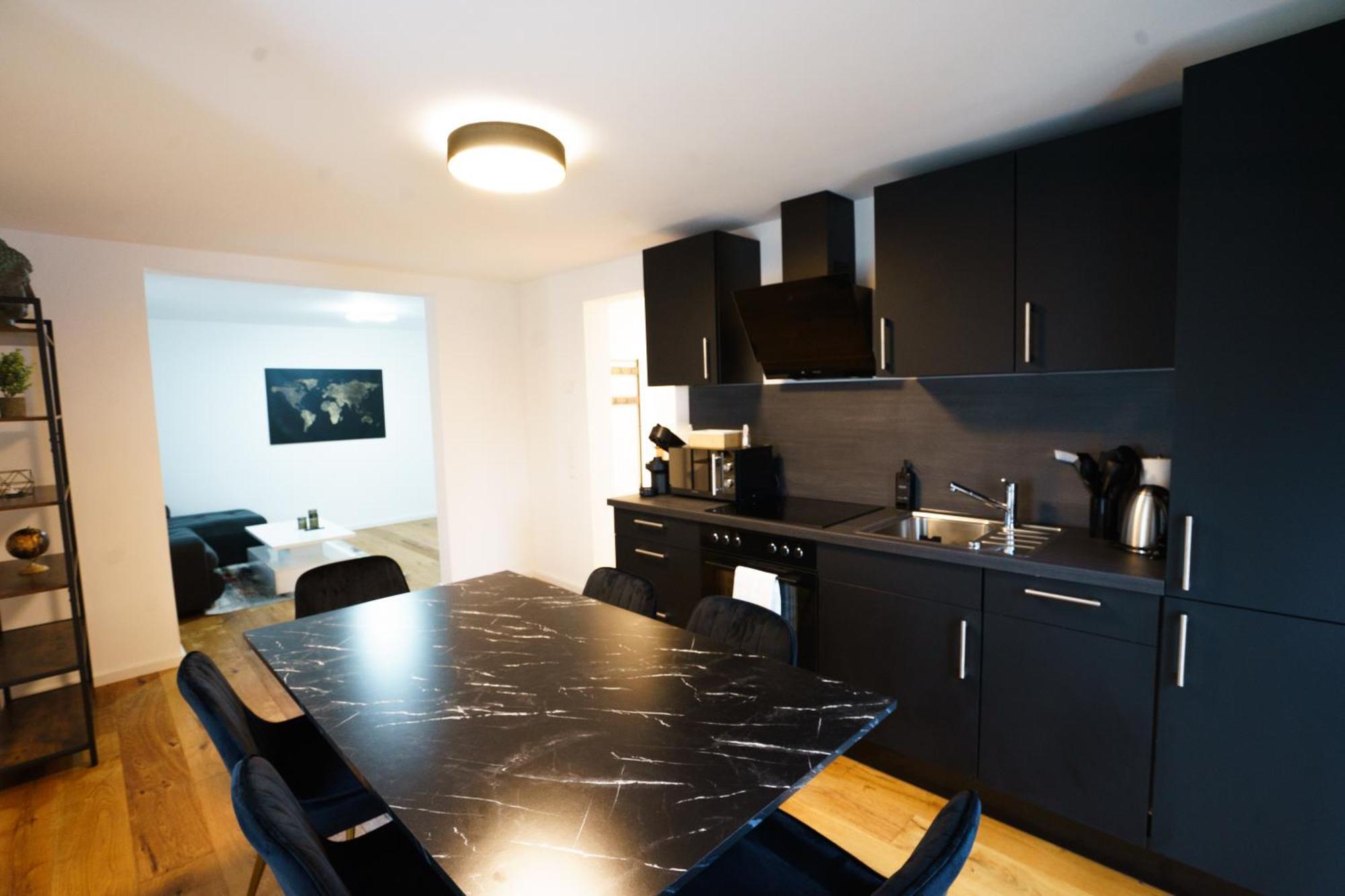 Prestige Apartments - Urban Lofts Ройтлінген Екстер'єр фото